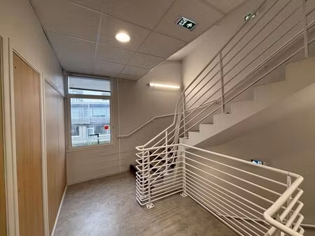 location bureaux 297 m²