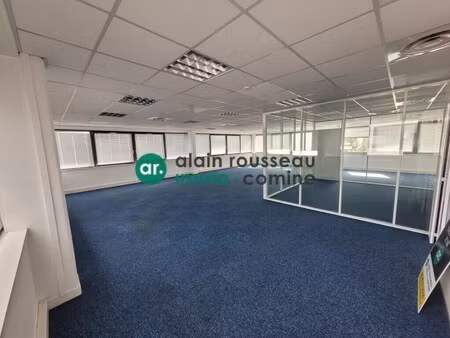 location bureaux 193 m²