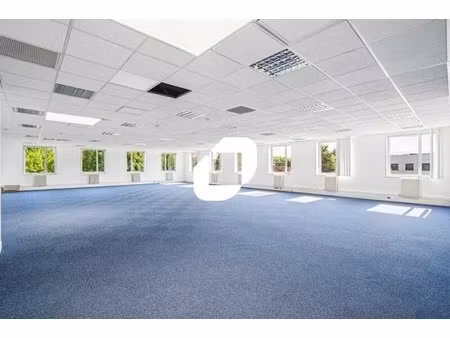 location bureaux 260 m²