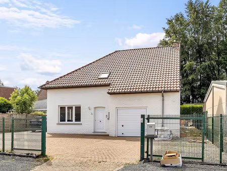 huis te koop in denderleeuw met 4 slaapkamers