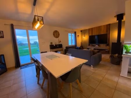 maison à 5 minutes de gemozac 5 pièces 118 m2 de plain pied