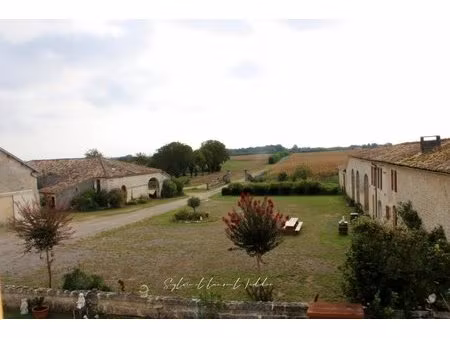propriete agricole  ancien domaine de chasse de 117 ha proche de jonzac