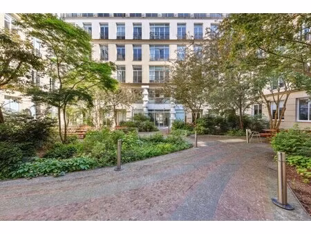 location bureaux 471 m²