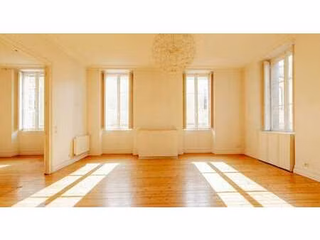 location bureaux 100 m² à 270 m²