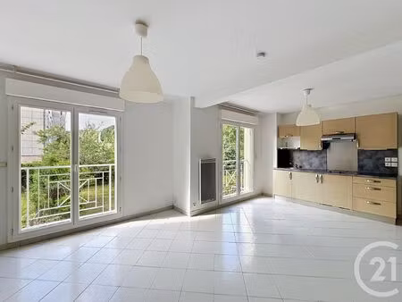 location appartement 2 pièces 44m² avon 77210