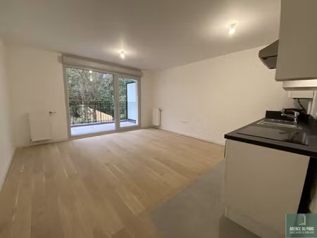 location appartement 2 pièces 44m² ville d avray 92410