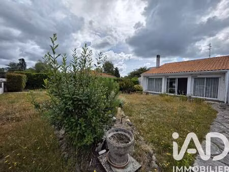 vente maison à gazinet (33610) : à vendre / 107m² gazinet