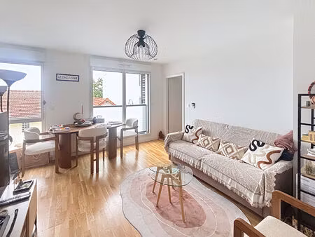location appartement 2 pièces 42m²