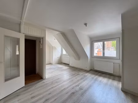 location appartement 3 pièces 46m² orleans 45000