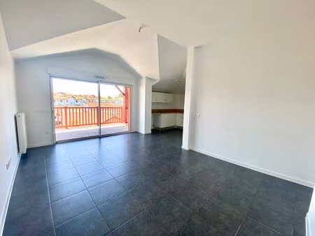 appartement saint pierre d'irube 4 pièce(s) 83.43 m2