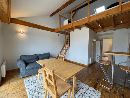 jolie t2 meublé de 43m² - vue pyrénées