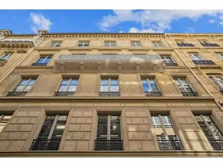 location bureaux 166 m²