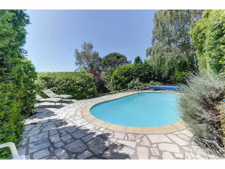 vente villa 5 pièces 253 m² à chanonat (63450)  418 000 €