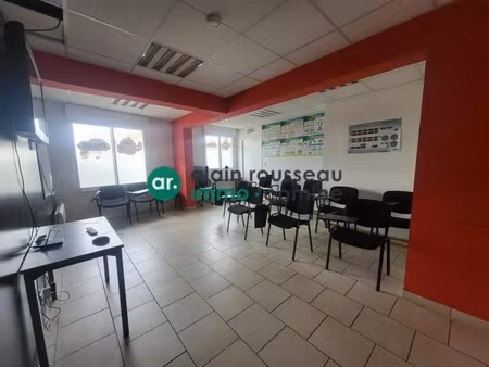 vente bureaux 56 m²