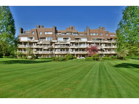 appartement te koop in kapellen met 3 slaapkamers