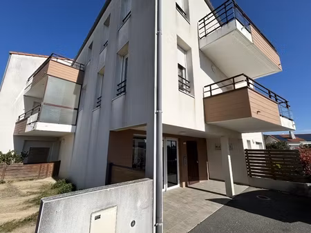 parking - 14 m²