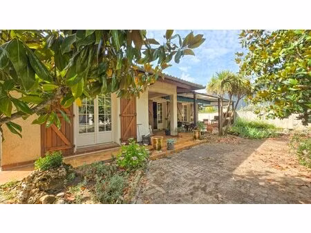 gaillac ? élégante maison familiale de 130 m² avec piscine  pool-house et sous-sol...
