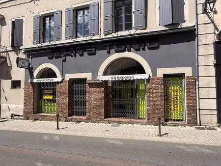 local commercial à louer