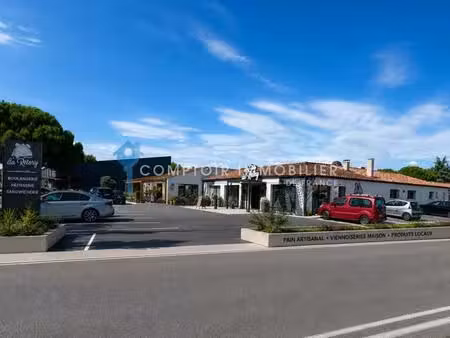 location commerce vergeze 30310 180m²