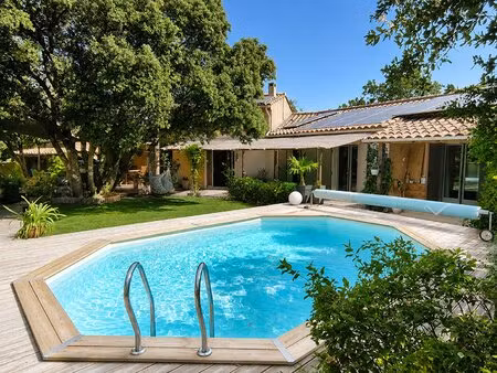 coup de coeur en provence à régusse : villa de plain-pied avec dépendance sur 4000m2 de...