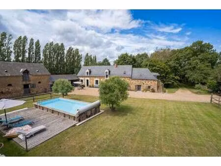 vente maison piscine au lion-d'angers (49220) : à vendre piscine / 186m² le lion-d'angers