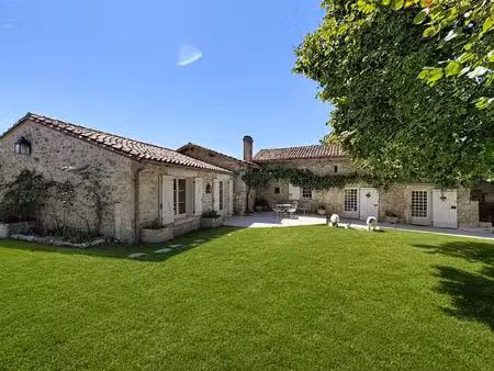 propriété de campagne ouest angoulême