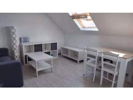 location appartement 2 pièces meublé aux ponts-de-cé (49130) : à louer 2 pièces meublé / 2