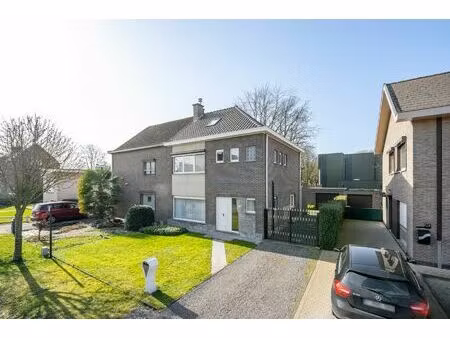 maison à vendre à françois van impelaan 22 oostakker (rbw19521)