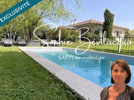 maison individuelle plain pied sans vis a vis et non mitoyenne vues degagees avec sous sol