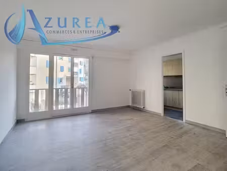 location bureaux cannes 06400 37m²