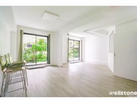 location bureaux 190 m²