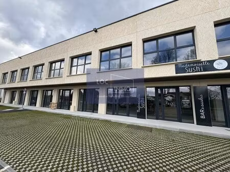 vente commerce 76 m²