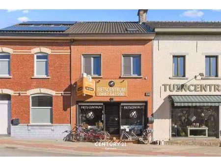 multifunctionele woning in hartje sint-joris-weert