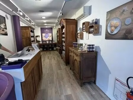 location commerce la baule escoublac 44500 50m²