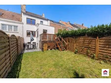 magnifique maison bel-étage 3 chambres avec garage et jardin