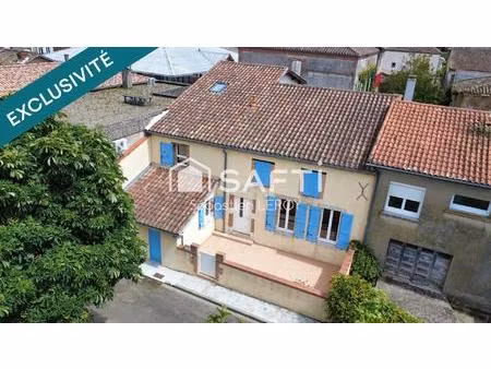 lot de 2 maisons entièrement rénovées.