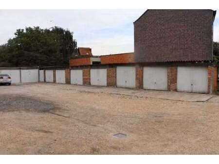2 garageboxen van 15m2 nabij het centrum van mechelen