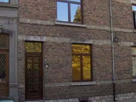 jolie maison au calme en pleine ville