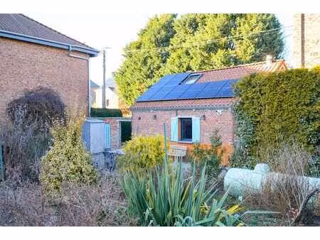 maison 1 ch à waremme avec jardin et terrasse.