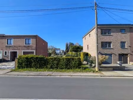 terrain à bâtir à vendre – ans (plateau)