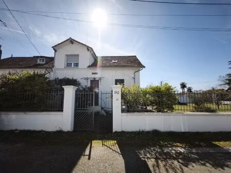 en exclusivité  maison familiale au cœur de vic-en-bigorre