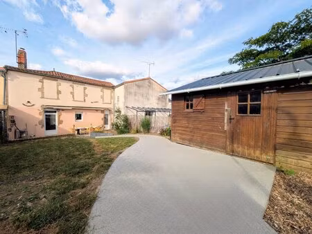 maison de bourg entièrement rénovée