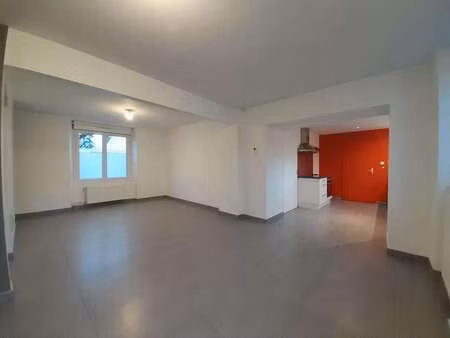 location maison à saint-sébastien-sur-loire baugerie (44230) : à louer / 83m² saint-sébast