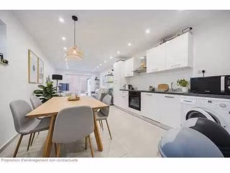 appartement rdc loué avec petit extérieur