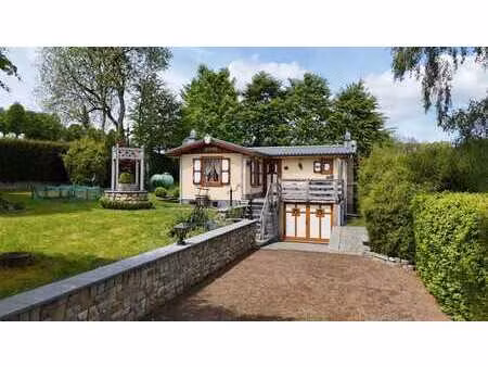 chalet unique au cœur des hautes fagnes-eifel.