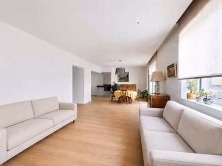 magnifique appartement deux chambres avec terrasse sur la gr