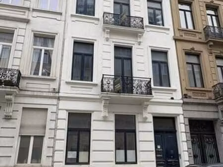 chatelain / louise- maison de rapport casco avec permis ok