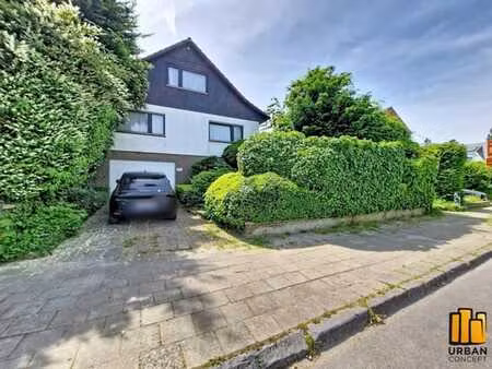villa - 4 chambres - jardin sud - garage