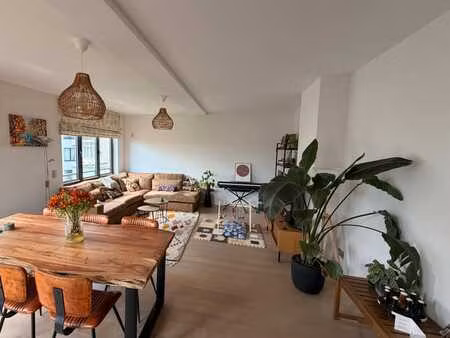 appartement 2 chambres à louer – chien vert