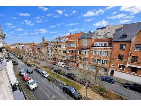 entre gare etterbeek et montgomery